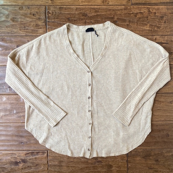 Urban Outfitters Out From Under Button Up Waffle Shirt Beige Small Oversized Raw - Picture 1 of 8